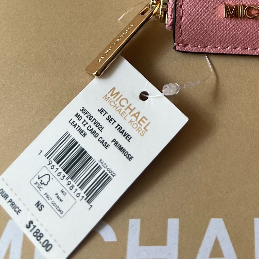 Michael Kors Pink Card Case Wallet - Picture 4 of 4